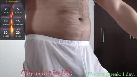 Snapshot of hxmister chatting on January 2025 05:58:02 AM Andrew online show from January 2025 05:58:02 AM