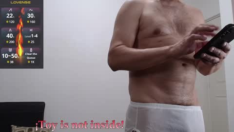 Snapshot of hxmister chatting on March 2025 05:00:02 AM Andrew online show from March 2025 05:00:02 AM