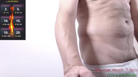 Snapshot of hxmister chatting on September 2025 06:51:01 PM Andrew online show from September 2025 06:51:01 PM