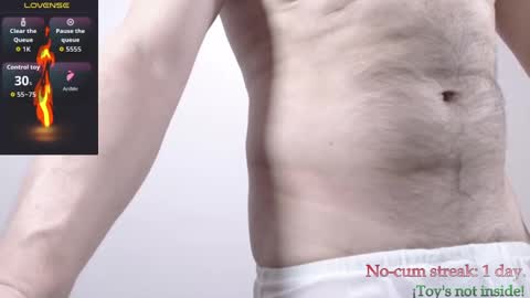 Snapshot of hxmister chatting on September 2025 06:53:01 PM Andrew online show from September 2025 06:53:01 PM