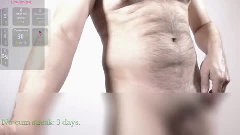 Snapshot of hxmister chatting on October 2025 01:17:02 AM Andrew online show from October 2025 01:17:02 AM