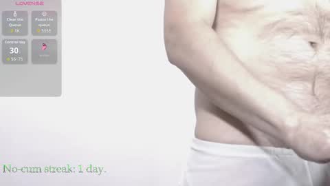 Snapshot of hxmister chatting on October 2025 06:26:02 PM Andrew online show from October 2025 06:26:02 PM