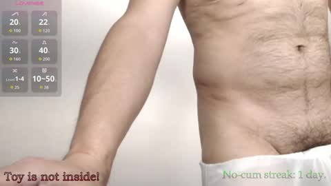 Snapshot of hxmister chatting on February 2026 02:40:02 AM Andrew online show from February 2026 02:40:02 AM