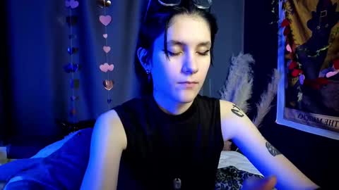 Snapshot of hyeon_jin chatting on February 2025 03:02:01 AM Hyeon Jin online show from February 2025 03:02:01 AM