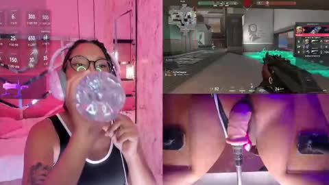 Snapshot of hyliebloom chatting on November 2025 10:42:01 PM Ashley online show from November 2025 10:42:01 PM