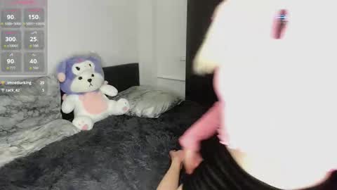 Snapshot of hypno_eyes_babe chatting on November 2025 03:33:02 PM Kate online show from November 2025 03:33:02 PM