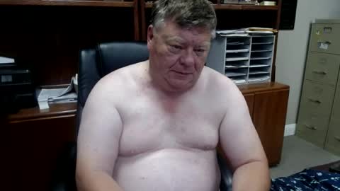 Snapshot of hypnotizing4u chatting on July 2026 05:50:01 PM hypnotizing4u online show from July 2026 05:50:01 PM