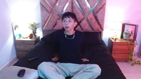 Snapshot of hyunjin_sun chatting on September 2025 12:34:01 AM Son Hyunjin online show from September 2025 12:34:01 AM