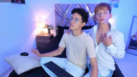 Snapshot of hyunjin_sun chatting on November 2025 10:42:02 PM Son Hyunjin online show from November 2025 10:42:02 PM