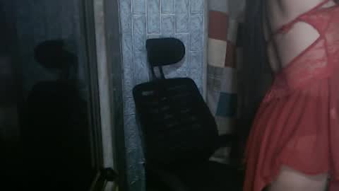 Kim online show from December 2024 11:07:01 AM