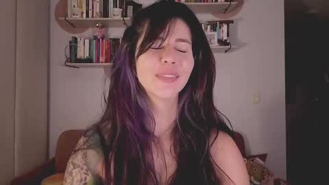 Lana Banana online show from November 2025 05:39:01 AM