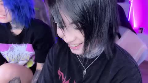 Asya  online show from January 2025 12:43:02 PM