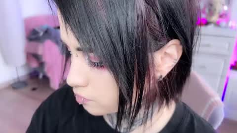 Asya  online show from February 2025 09:32:02 AM