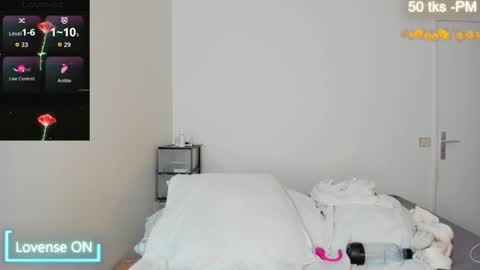 Olivia Alafolix- Fr--je parle fr -en online show from January 2026 11:59:02 AM