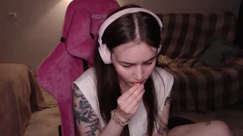 elisabeth online show from March 2025 02:34:01 PM