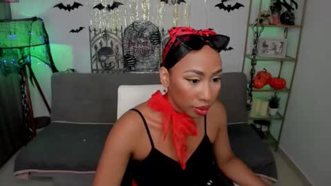 Lul  online show from October 2025 11:06:02 PM