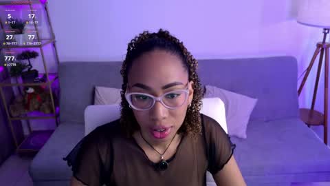 Snapshot of i_lulu chatting on May 2026 04:34:02 PM Lul online show from May 2026 04:34:02 PM