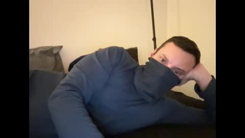 Snapshot of i_o_ro chatting on December 2024 07:17:01 AM i o ro online show from December 2024 07:17:01 AM