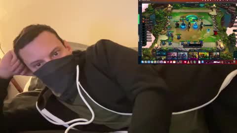 Snapshot of i_o_ro chatting on December 2024 04:45:01 AM i o ro online show from December 2024 04:45:01 AM