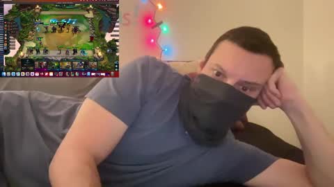 Snapshot of i_o_ro chatting on December 2024 02:06:02 AM i o ro online show from December 2024 02:06:02 AM