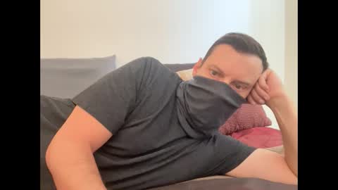 Snapshot of i_o_ro chatting on September 2025 07:28:01 PM i o ro online show from September 2025 07:28:01 PM