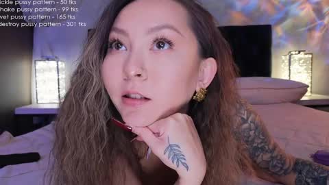 Snapshot of iam_casey chatting on May 2026 10:36:01 AM Casey online show from May 2026 10:36:01 AM