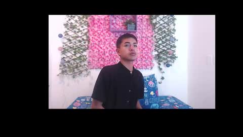 iam_lukas__ online show from September 2025 05:20:01 AM