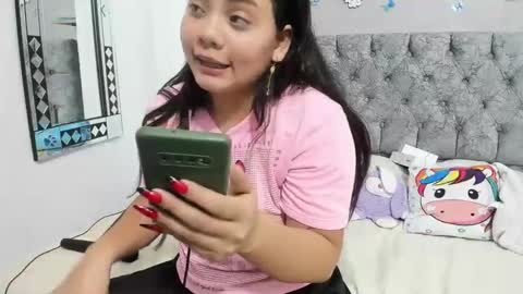 iam_mai online show from January 2025 02:03:01 AM