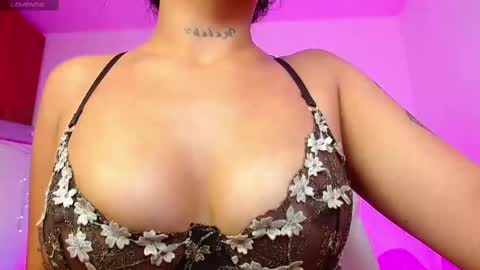 Salo  online show from February 2025 03:08:01 PM