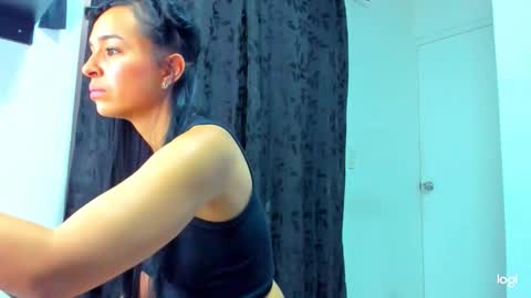 iam_your_fantasy online show from November 2025 08:13:02 PM