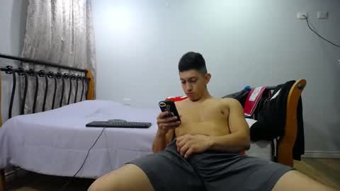 iam_yourbabyprincess_xd online show from February 2025 04:29:01 AM