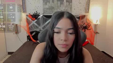 Snapshot of iamcharlotte19 chatting on October 2025 08:02:02 PM Charlotte online show from October 2025 08:02:02 PM