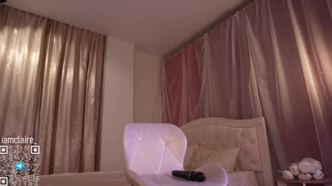 Claire online show from February 2025 07:49:01 PM