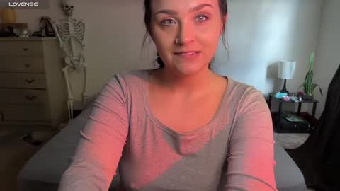 Crystal online show from January 2025 05:44:01 PM