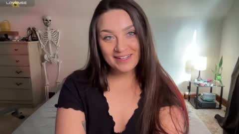 Crystal online show from January 2025 04:11:01 PM