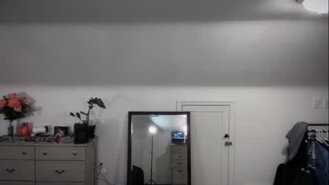 Crystal online show from January 2026 09:02:01 AM