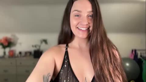 Crystal online show from March 2026 05:09:02 PM