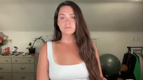 Snapshot of iamcrystalann chatting on June 2026 03:33:01 AM Crystal online show from June 2026 03:33:01 AM