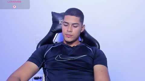 Dylan  independent model  online show from February 2026 02:05:02 AM