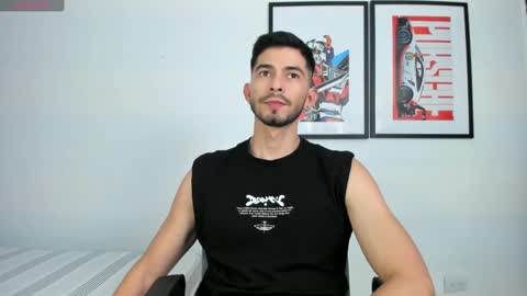  INDEPENDENT MODEL online show from March 2025 11:49:02 PM