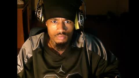 iamjohnny4u online show from November 2025 06:02:02 AM