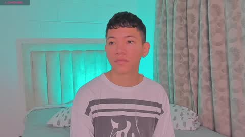 Juliiiiian online show from January 2025 11:13:02 AM