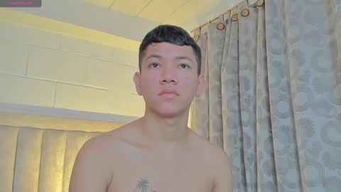 Juliiiiian online show from January 2025 10:54:01 AM