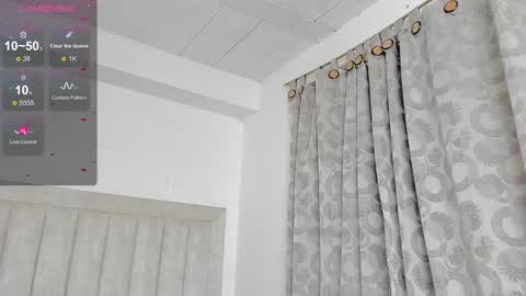 Juliiiiian online show from February 2025 02:43:02 PM