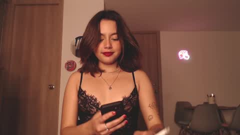 Julieta online show from December 2024 05:00:02 AM