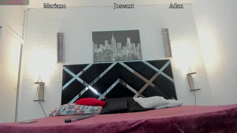 Mariano online show from November 2025 03:38:01 AM