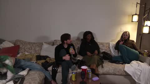 MissTery online show from October 2025 04:12:02 AM