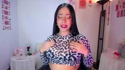Camila online show from July 2026 04:41:02 AM