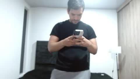 Ian Davis online show from July 2026 02:12:01 PM