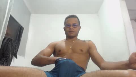 Snapshot of ian_tuner chatting on September 2025 01:46:01 PM ian_tuner online show from September 2025 01:46:01 PM